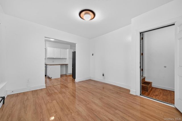 35 East Avenue, Middletown, NY 10940