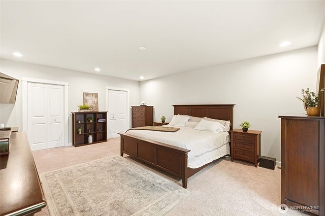24015 SE 380th Street, Enumclaw, WA 98022