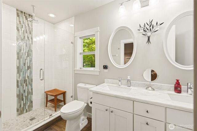 24015 SE 380th Street, Enumclaw, WA 98022