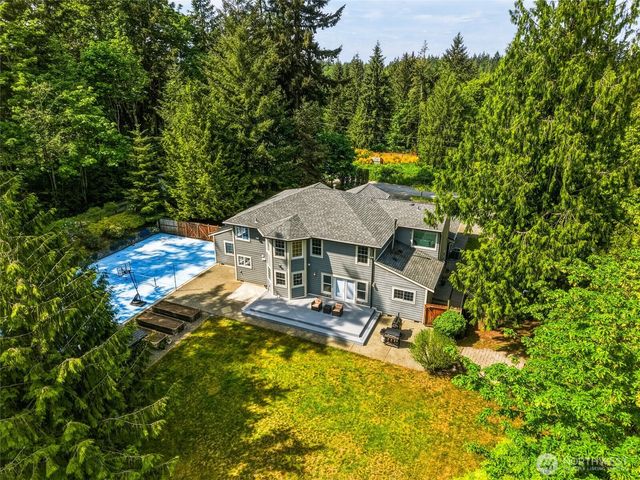 24015 SE 380th Street, Enumclaw, WA 98022