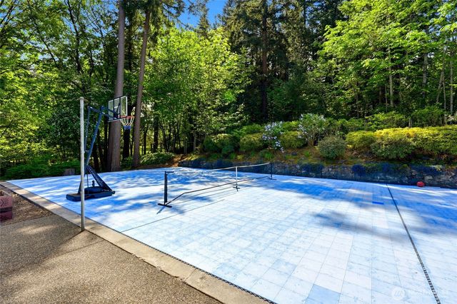 24015 SE 380th Street, Enumclaw, WA 98022