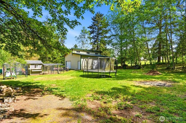 24015 SE 380th Street, Enumclaw, WA 98022