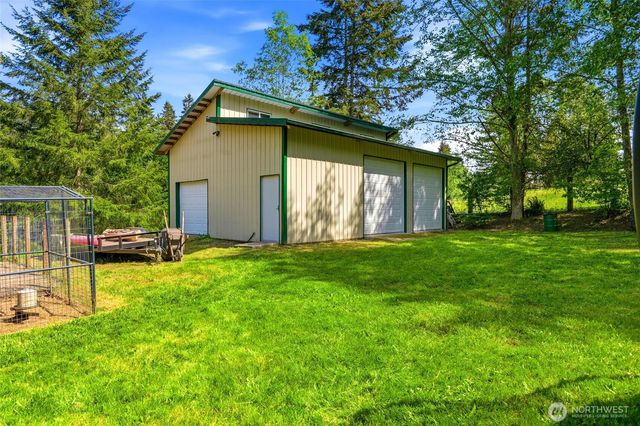 24015 SE 380th Street, Enumclaw, WA 98022