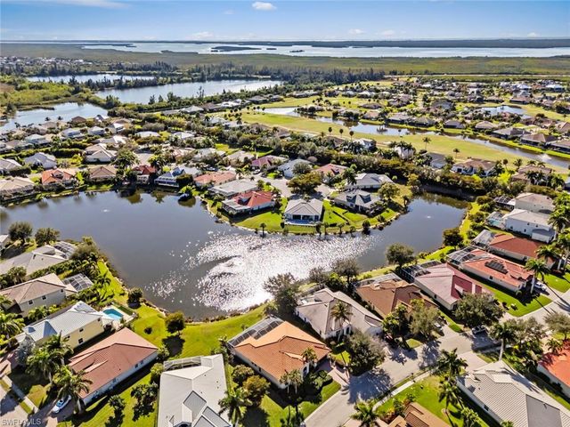 2634 Stonyhill CT, Cape Coral, FL 33991