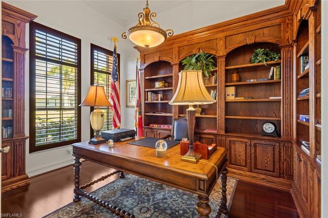 2634 Stonyhill CT, Cape Coral, FL 33991