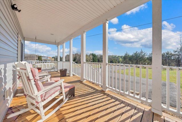 1625 Airport RD, Moneta, VA 24121