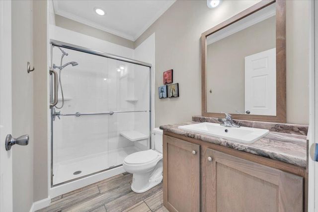 1625 Airport RD, Moneta, VA 24121