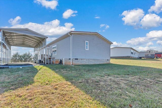 1625 Airport RD, Moneta, VA 24121