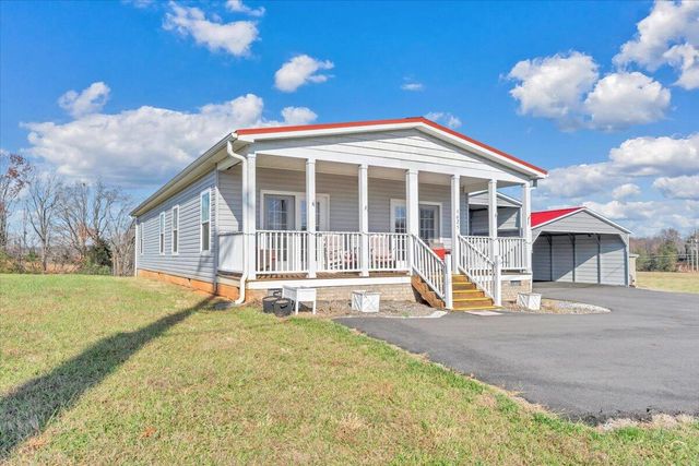 1625 Airport RD, Moneta, VA 24121
