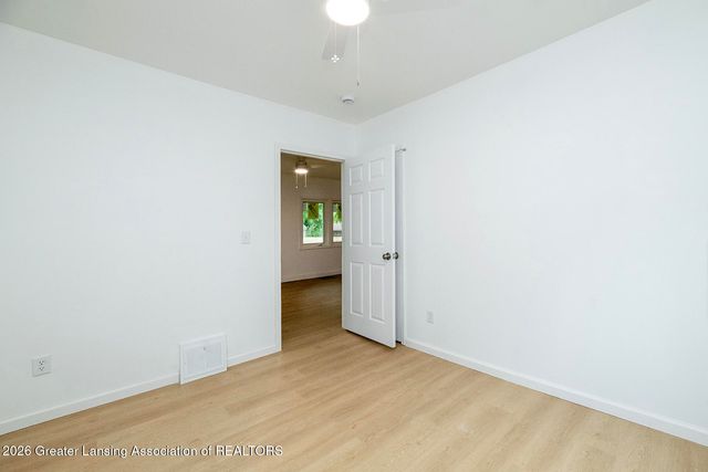 1354 Lansing Avenue, Lansing, MI 48915