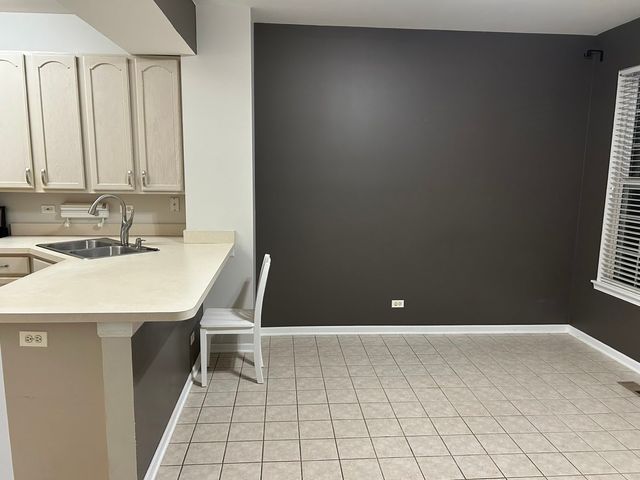 761 Dillon Court, Grayslake, IL 60030