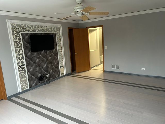 761 Dillon Court, Grayslake, IL 60030