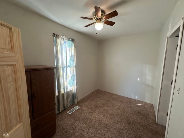 7 Beveridge Street, Greencastle, IN 46135