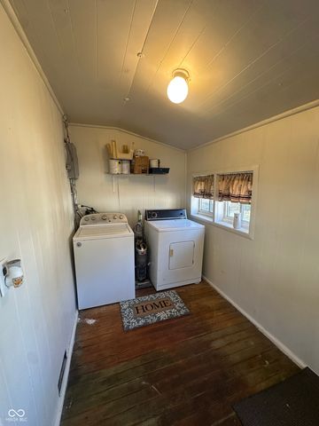 7 Beveridge Street, Greencastle, IN 46135