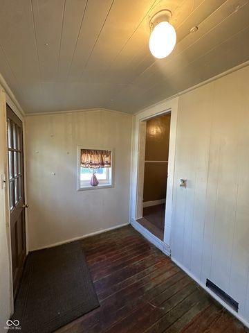 7 Beveridge Street, Greencastle, IN 46135