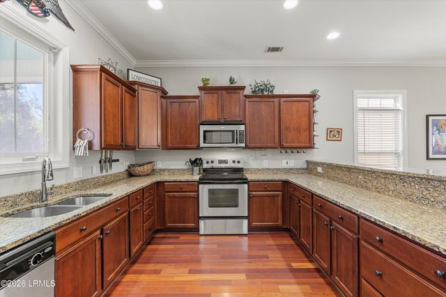 909 12th Street, Port Royal, SC 29935