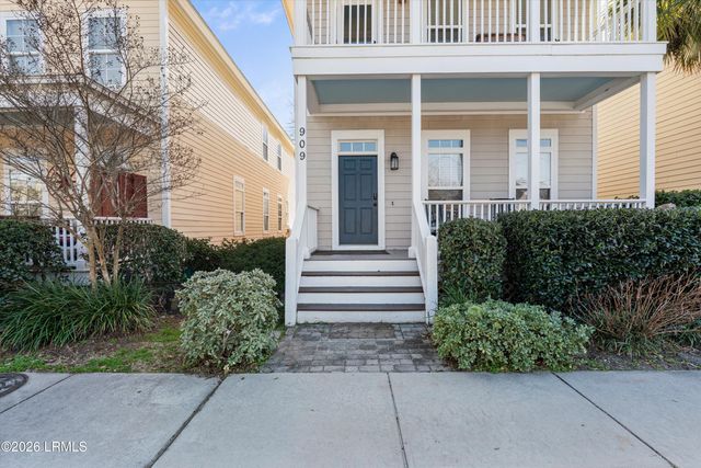 909 12th Street, Port Royal, SC 29935