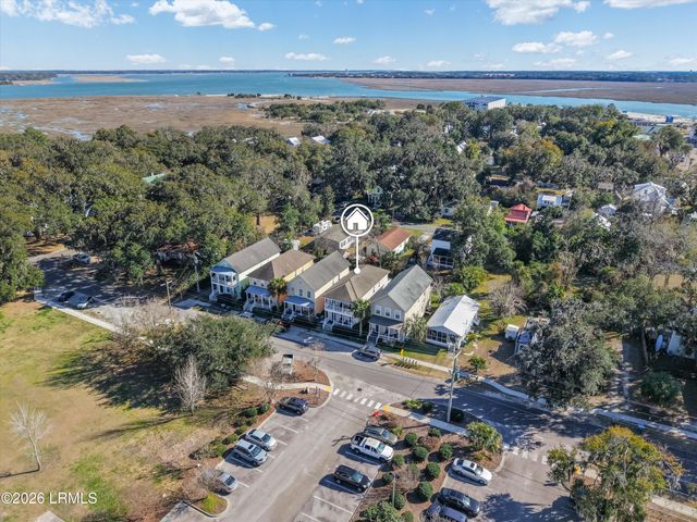 909 12th Street, Port Royal, SC 29935