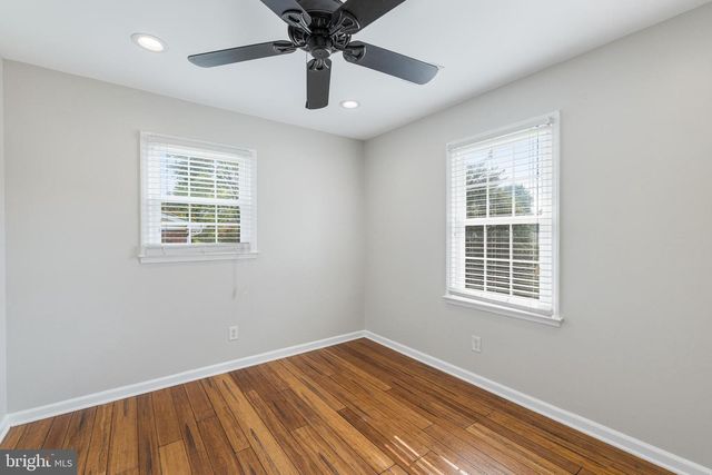 718 EDWARDS DR, Fredericksburg, VA 22405