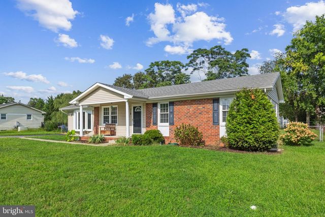 718 EDWARDS DR, Fredericksburg, VA 22405