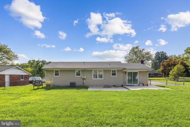 718 EDWARDS DR, Fredericksburg, VA 22405
