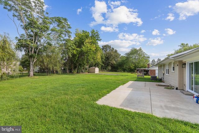 718 EDWARDS DR, Fredericksburg, VA 22405