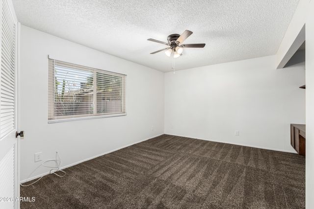 26619 S SNEAD Drive, Sun Lakes, AZ 85248