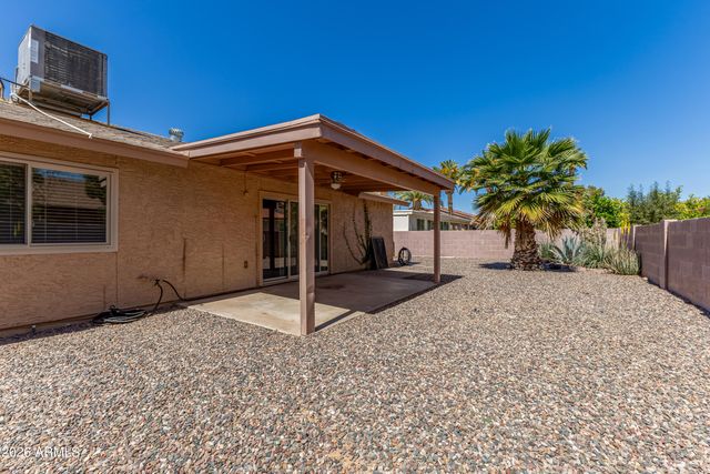 26619 S SNEAD Drive, Sun Lakes, AZ 85248