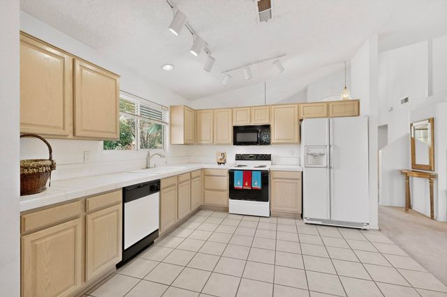 6401 Sunray Court NW, Albuquerque, NM 87120