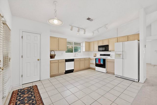 6401 Sunray Court NW, Albuquerque, NM 87120