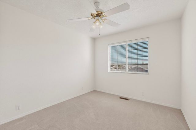 6401 Sunray Court NW, Albuquerque, NM 87120