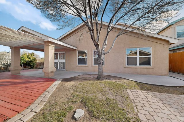 6401 Sunray Court NW, Albuquerque, NM 87120