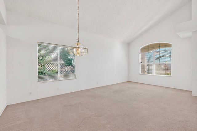 6401 Sunray Court NW, Albuquerque, NM 87120