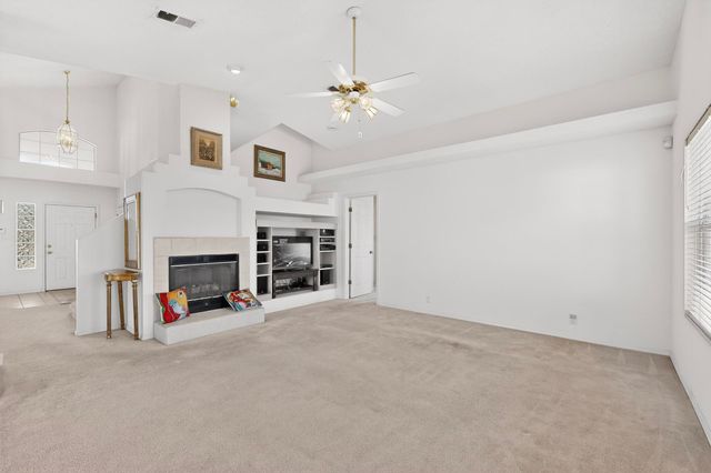 6401 Sunray Court NW, Albuquerque, NM 87120