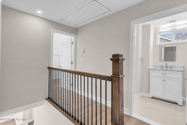 21 Market Street, Edison, NJ 08817