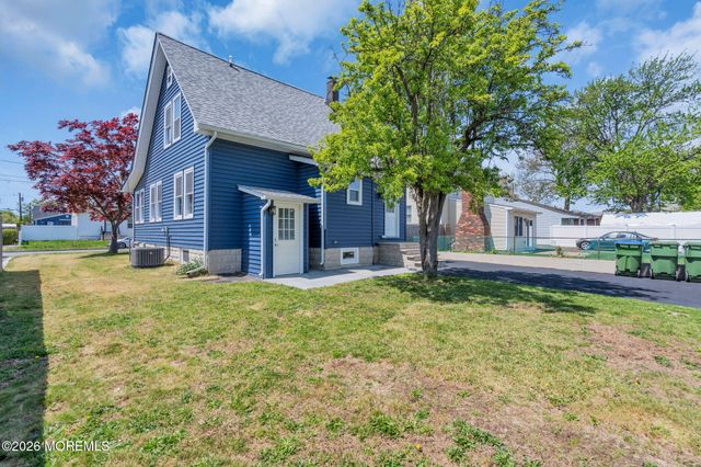 21 Market Street, Edison, NJ 08817