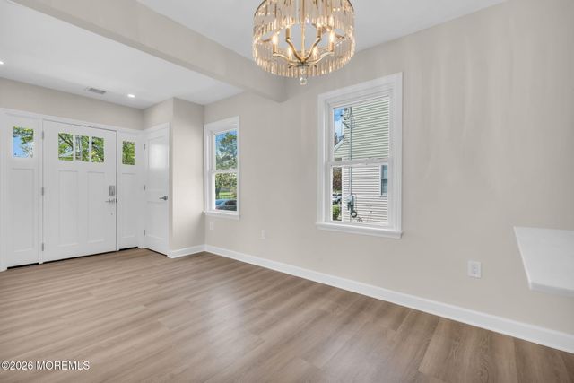 21 Market Street, Edison, NJ 08817