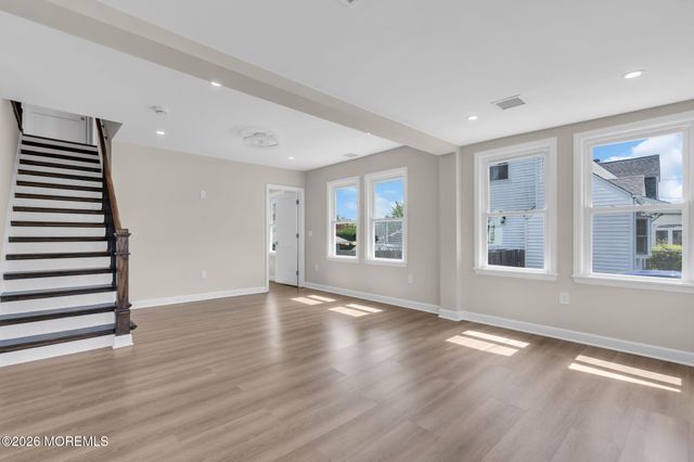 21 Market Street, Edison, NJ 08817