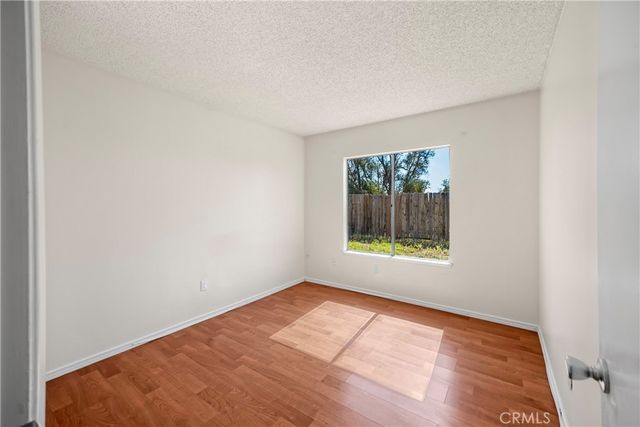 989 Oakdale, Corona, CA 92878