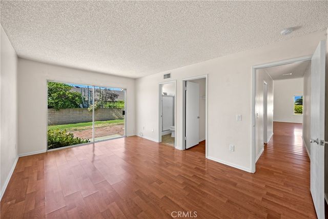 989 Oakdale, Corona, CA 92878