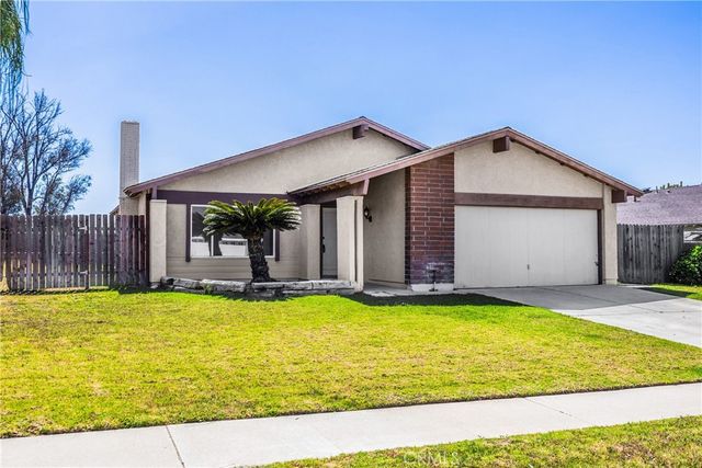 989 Oakdale, Corona, CA 92878