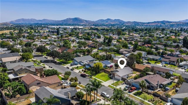 989 Oakdale, Corona, CA 92878