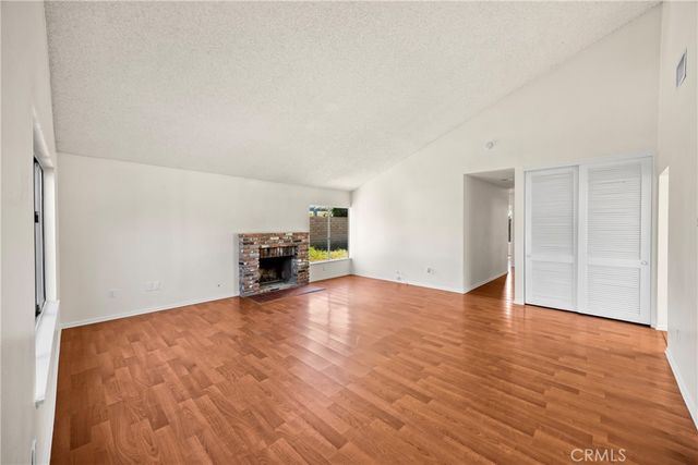 989 Oakdale, Corona, CA 92878