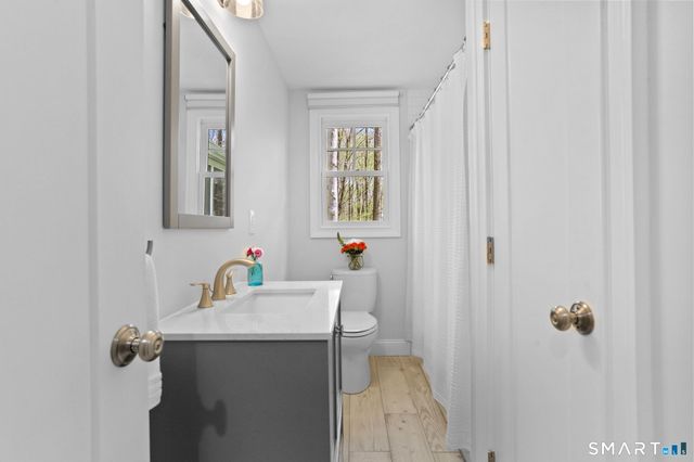 208 Wildflower Lane, Fairfield, CT 06824