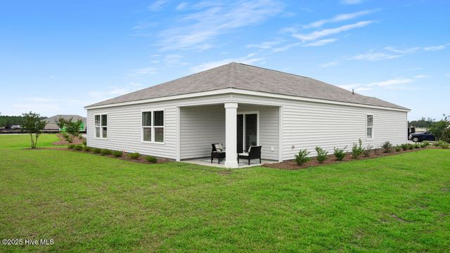 4402 East Coast Lane, Shallotte, NC 28470