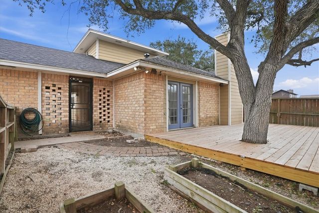 7106 Taos Dr, Corpus Christi, TX 78413