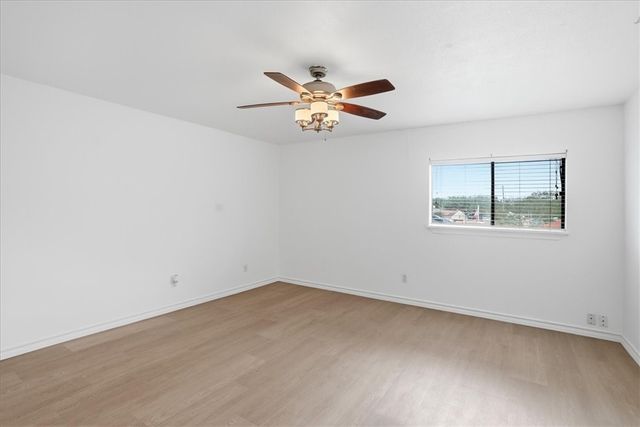 7106 Taos Dr, Corpus Christi, TX 78413