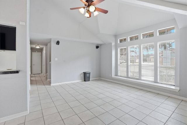 7106 Taos Dr, Corpus Christi, TX 78413