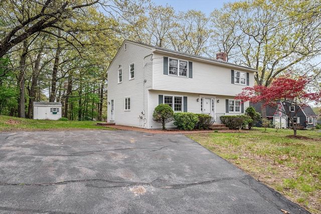 385 N Broadway, Haverhill, MA 01832