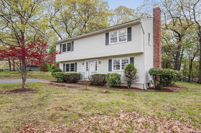 385 N Broadway, Haverhill, MA 01832